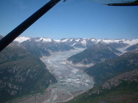 034 Field Glacier in Distance cdwm 1280x960